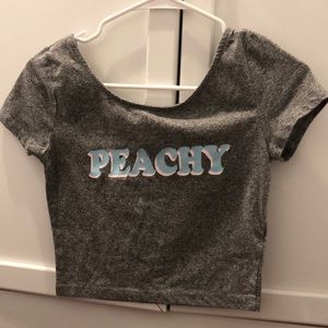 new “peachy” crop top from H&M